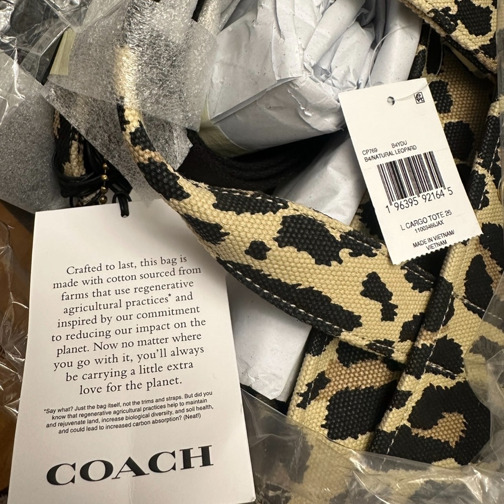 NWT Coach Black and Tan Cheetah Print Canvas Tote Bag 26 - Picture 9 of 9